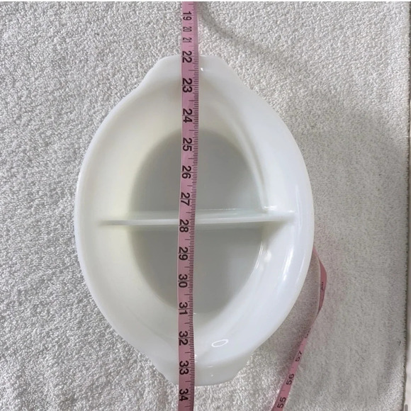 Vintage Fire King White Milk Glass Divided Casserole Dish - Picture 10 of 11